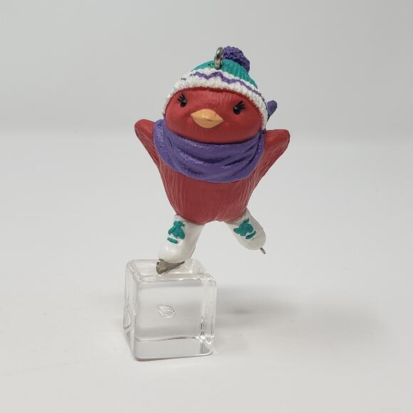 1994 Hallmark Ice Show Handcrafted Keepsake Christmas Holiday Ornament - Picture 4 of 8